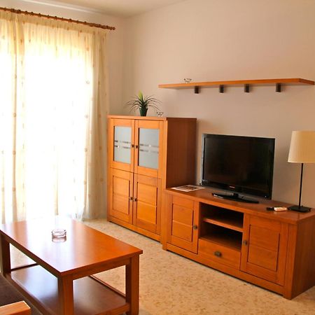 Apartamentos Guerrero Torre Del Mar Ruang foto