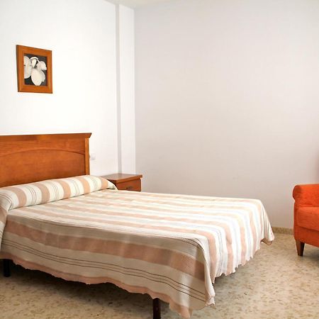 Apartamentos Guerrero Torre Del Mar Ruang foto