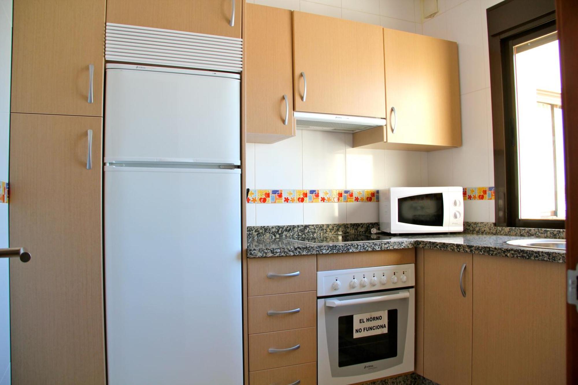 Apartamentos Guerrero Torre Del Mar Ruang foto