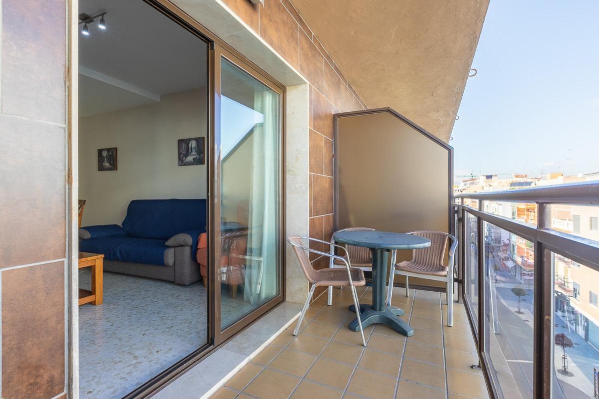 Apartamentos Guerrero Torre Del Mar Bagian luar foto