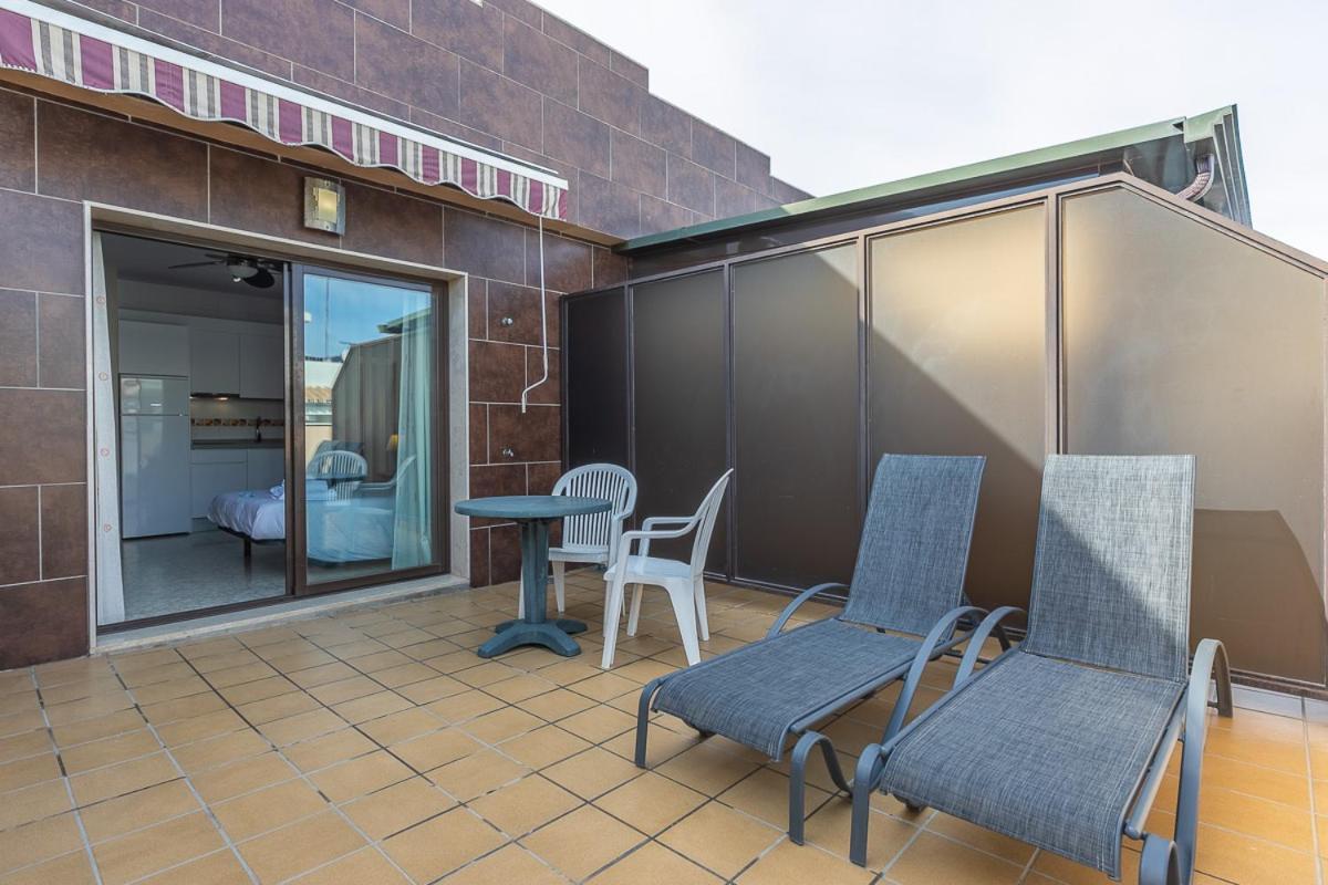Apartamentos Guerrero Torre Del Mar Bagian luar foto